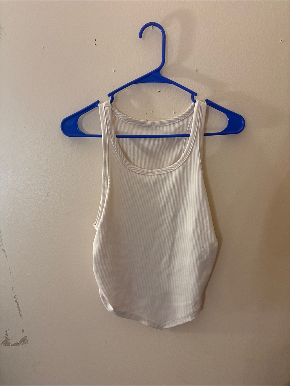 Women’s Cream Tank Top - Classic Scoop Neck